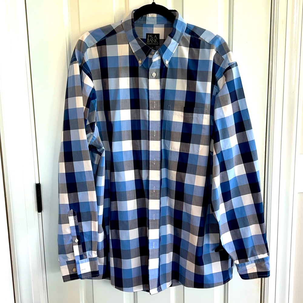 Joseph A. Bank Traveler Collection Sportshirt